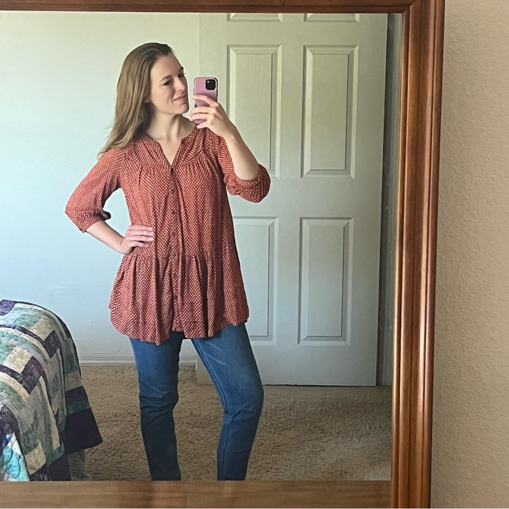 Anthropologie Holding Horses Rust Tiered Ruffle Top